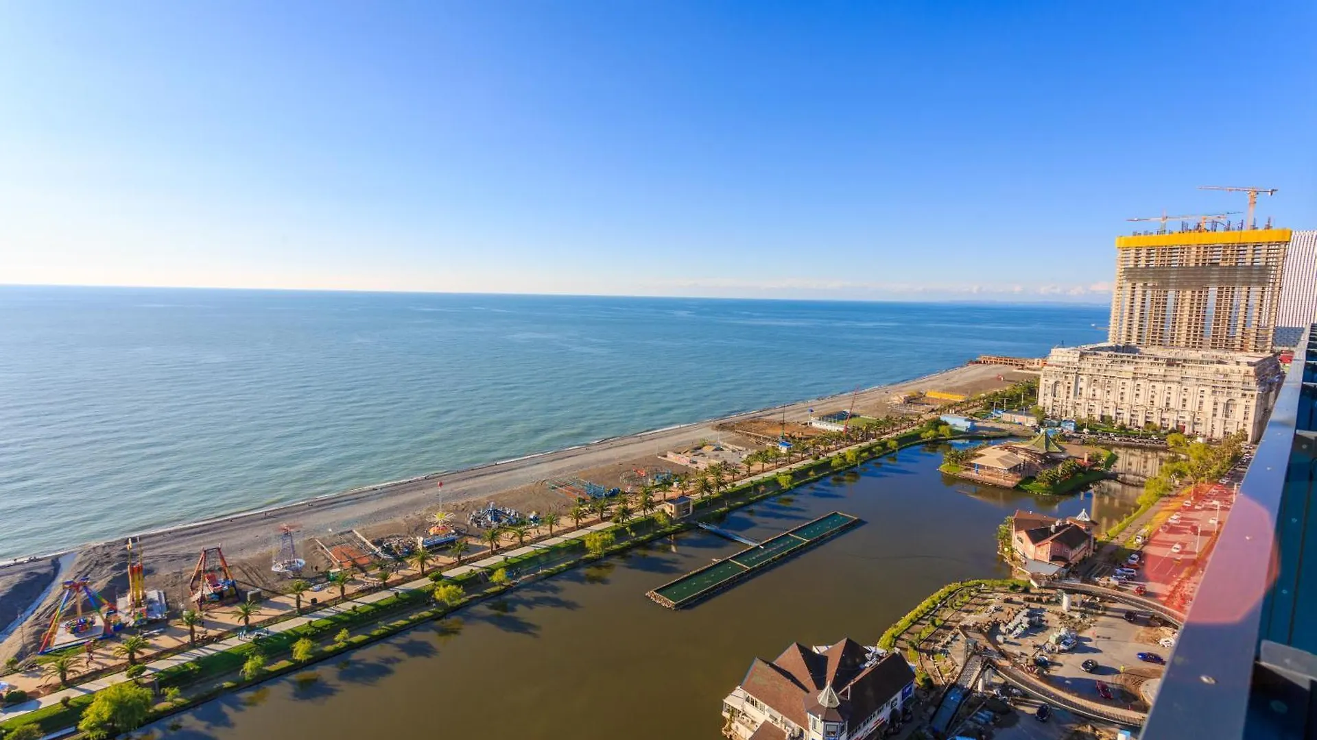 Downtown Centre In Batumi Aparthotel Orbi City