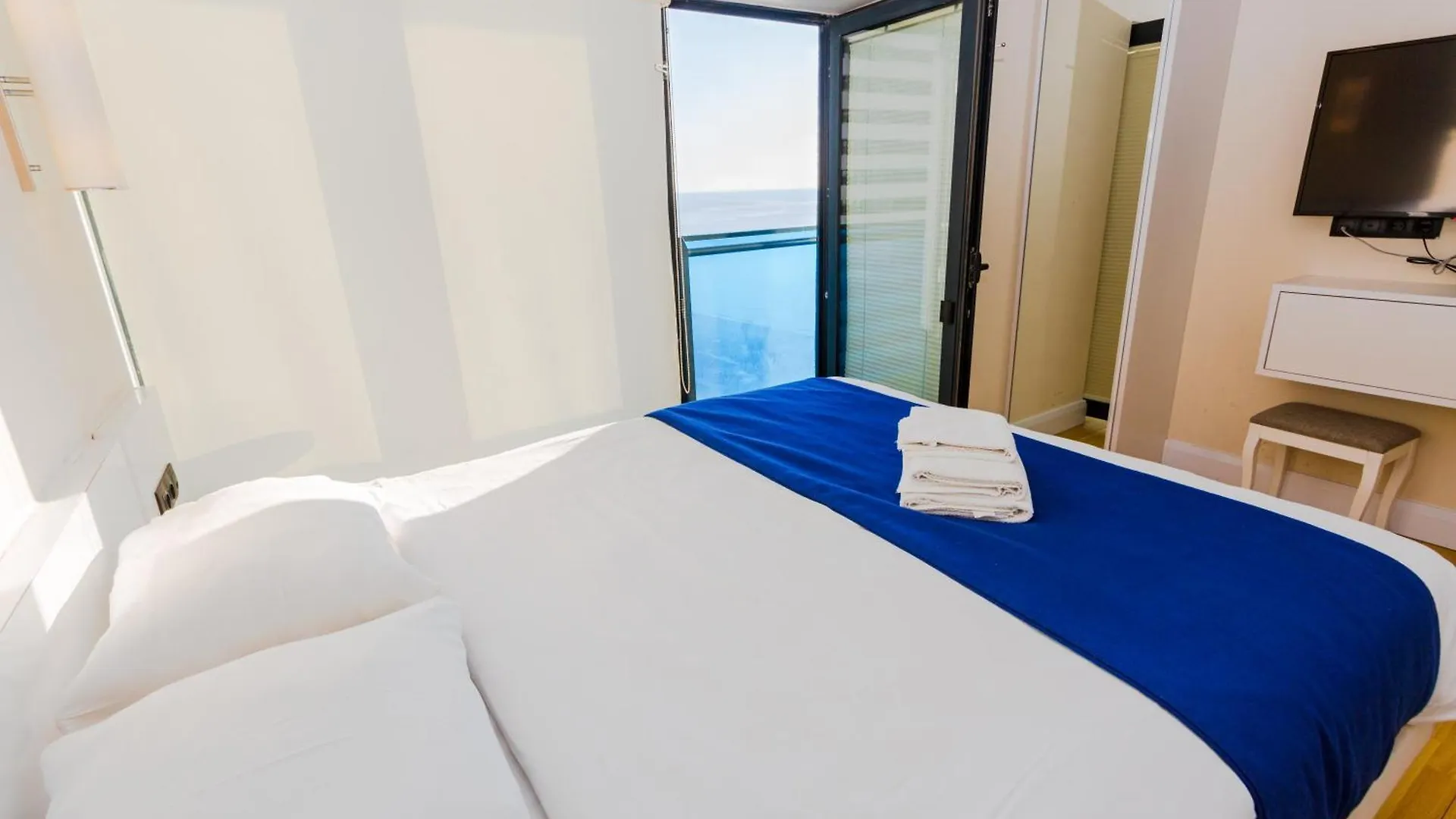 Downtown Centre In Batumi Aparthotel Orbi City Georgia